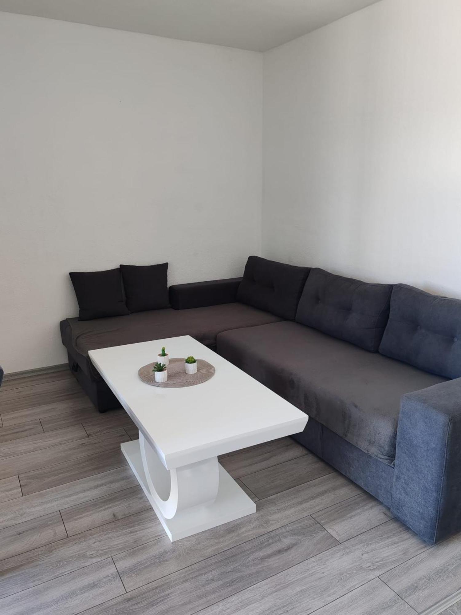 Apartman Iva เนอุม ภายนอก รูปภาพ