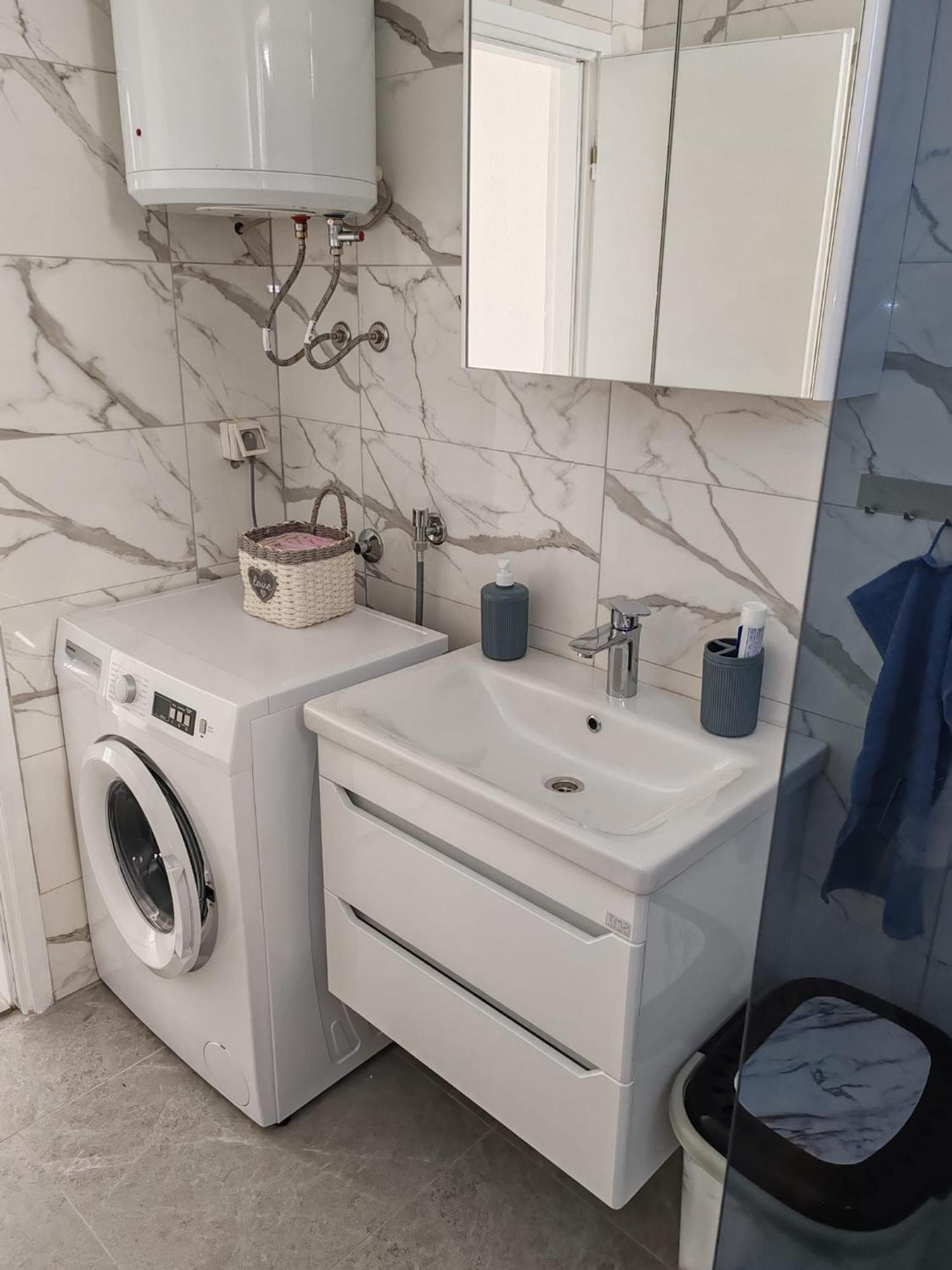 Apartman Iva เนอุม ภายนอก รูปภาพ